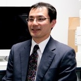 高根 慎也