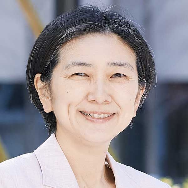 山口 隆子