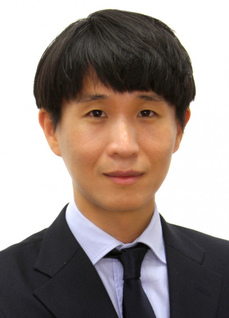 石津 智大